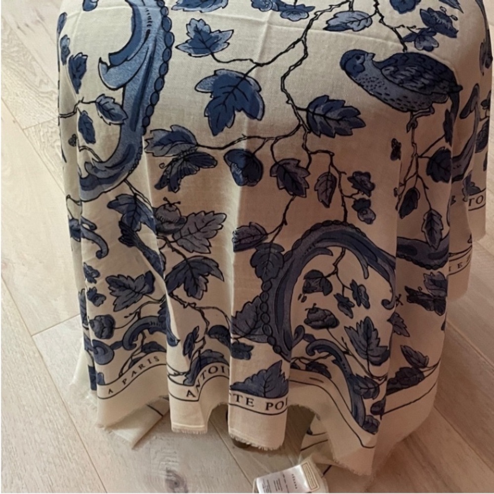 PIO SCARVE- SÉZANE X ANTOINETTE POISSON- Bird Print in Blue. - Picture 6 of 7